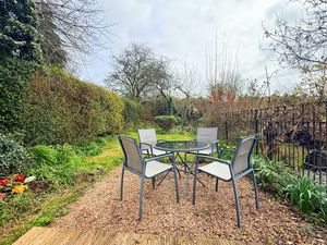 Photo 10- click for photo gallery